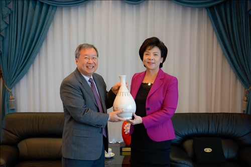 Prof. Steven G. Louie Delivers the 6th Tamkang Clement and Carrie Chair Lecture