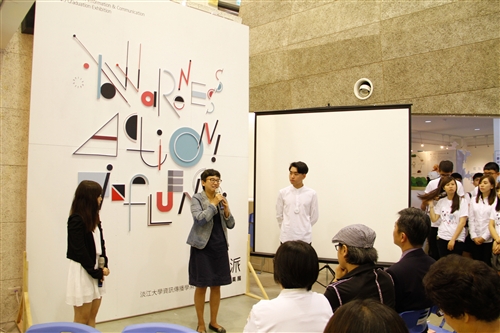 Brave Senior Students Help Express Love