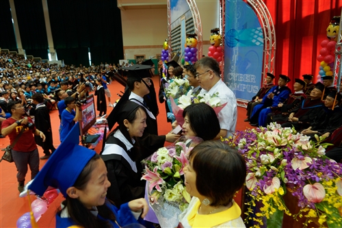 2015-16 TKU Graduation Ceremony