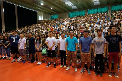 Freshmen Scale the ‘Overcoming Difficulty’ Slope