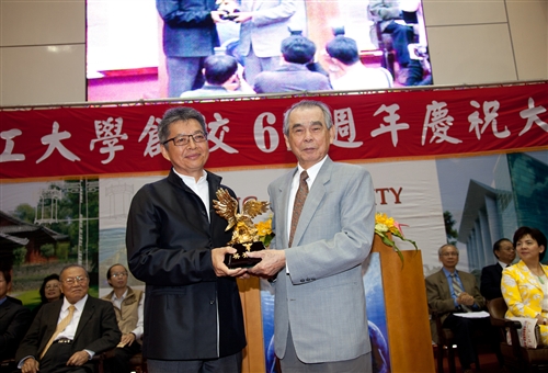 Tamkang Celebrates its 61st Anniversary in Style
