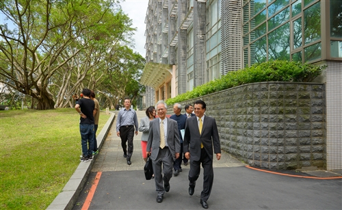 The President of Nagasaki University Visits TKU