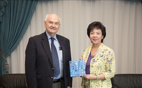The Eighth Lecture in the Tamkang Clement and Carrie Chair Lecture Series