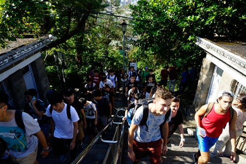 New Students Enter Campus Old School