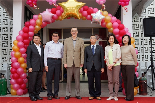 TKU and New Taipei City Government Hold 2014 Career Fair