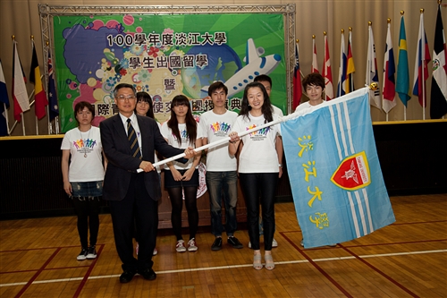A Flag Ceremony to Farewell Tomorrow’s Global Citizens
