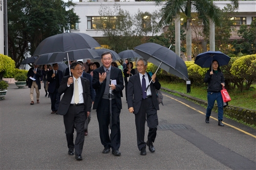 President of TUFS in Japan visits TKU for Academic Exchange