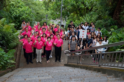 Freshmen Scale the ‘Overcoming Difficulty’ Slope