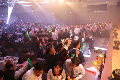 EMBA Holds Unity Banquet