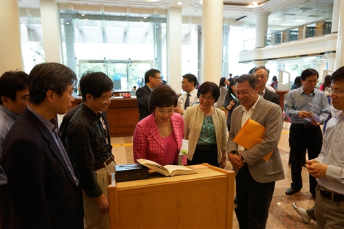 President Chang Shares for World Book Day