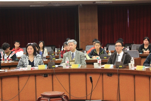 A Visit from HK High School Students