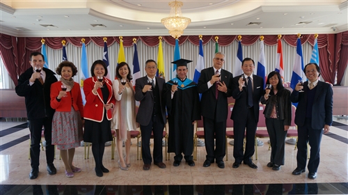 TKU Holds Banquet for E-learning Programs Success