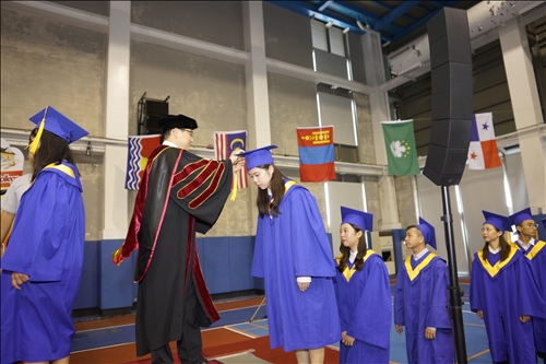 The Island's First All-English Graduation Ceremony Held at Lanyang