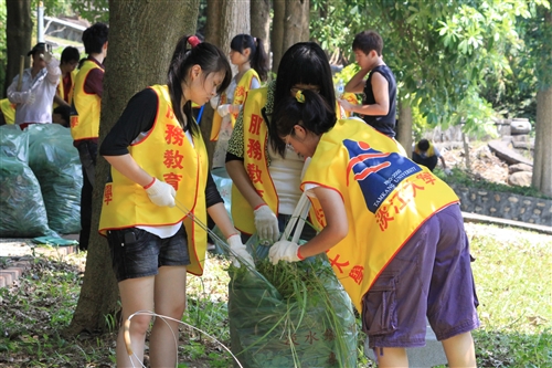 Tamkang implements youth service for freshman students