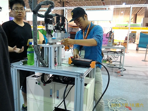 TKU  in the 2015 Robot Competition