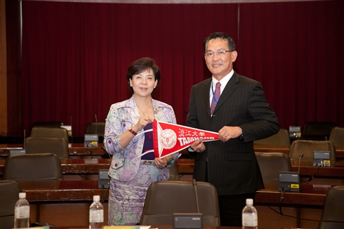 FAATUM Visits Tamkang