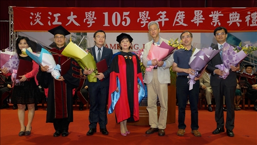 The Class of 2017 Graduates from TKU