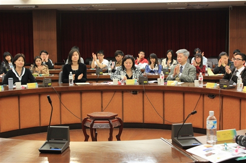 A Visit from HK High School Students