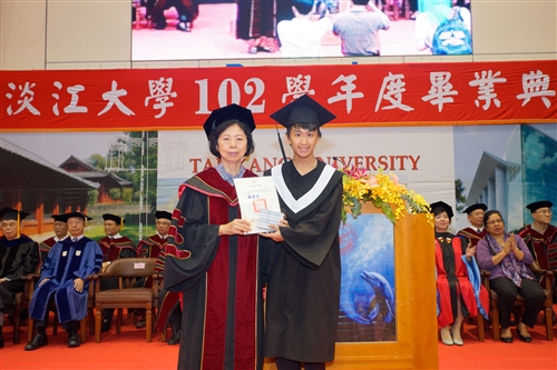 TKU Holds 2014 Graduation Ceremony with Over 7000 People in Attendance