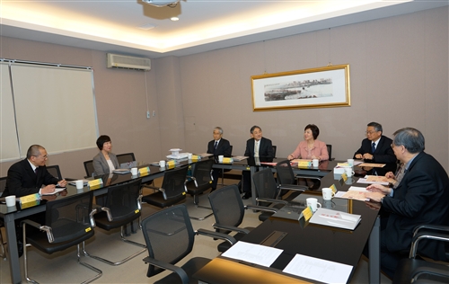 President of TUFS in Japan visits TKU for Academic Exchange