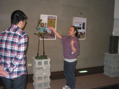 A Dialogue Between Sculpture and the Environment