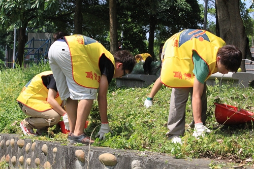 Tamkang implements youth service for freshman students