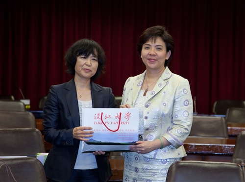 Nagasaki University of Foreign Studies Visits Tamkang